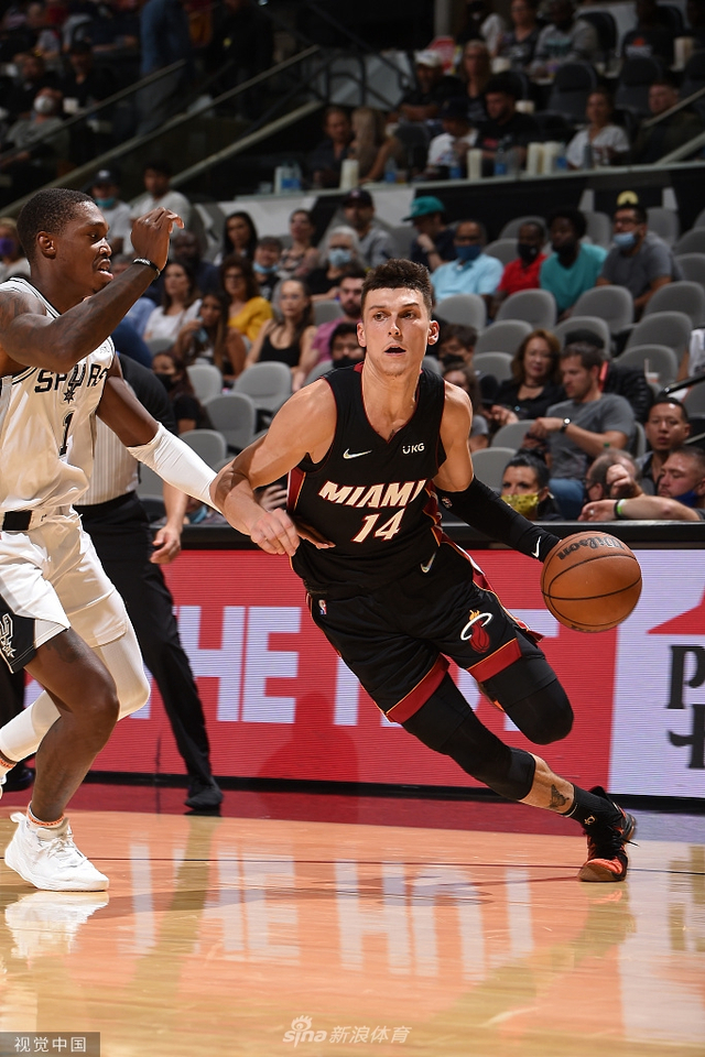 了激烈的进 了激烈的进