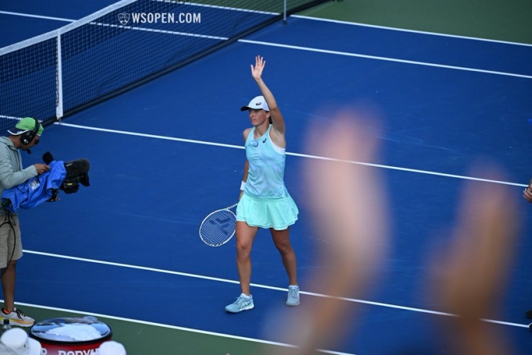 原本只是中 原本只是中